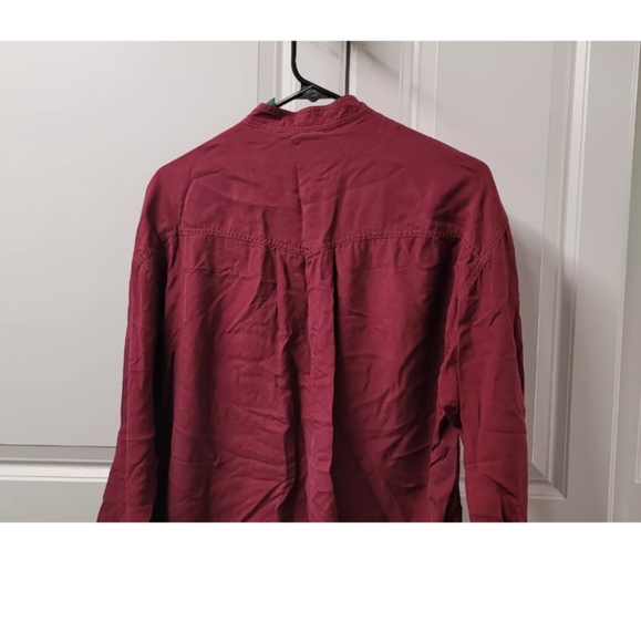 Hunt Club Men's Button Up Shirt Size: Large 100 Percent Silk - Picture 7 of 10